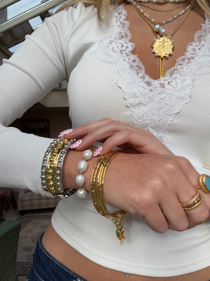 Cleo Bangle