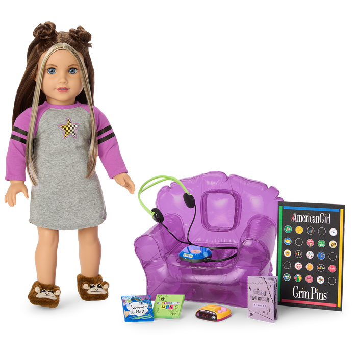 Nicki’s™ Bedroom Accessories for 18-inch Dolls (Historical Characters)