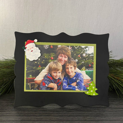 Santa w/ Holly Magnet