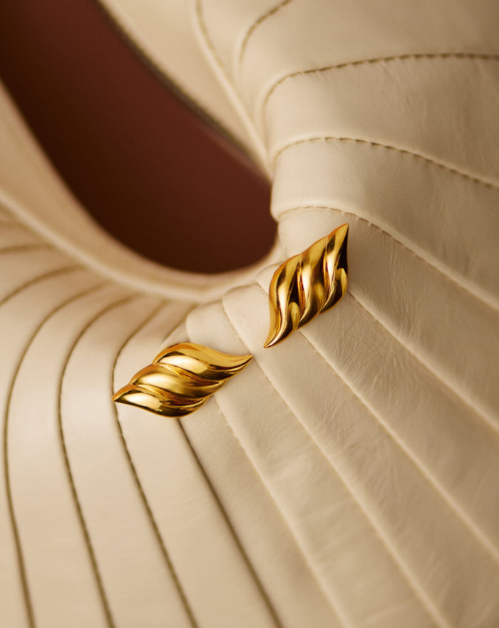 Savi Signature Oversized Stud Earrings | 18k Gold Plated Earrings Missoma