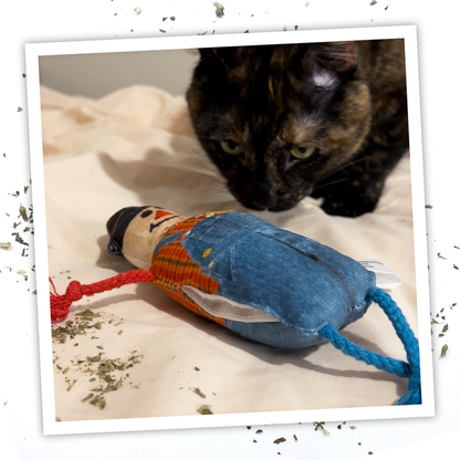 SmarterPaw | Meowijuana & Doggijuana - Meowijuana® Get Spooked Scarecrow Refillable Catnip Cat Toy - Dog.Dog.Cat.