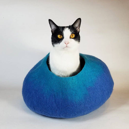 Walking Palm - Cat Cave - Blue & Turquoise - Dog.Dog.Cat.