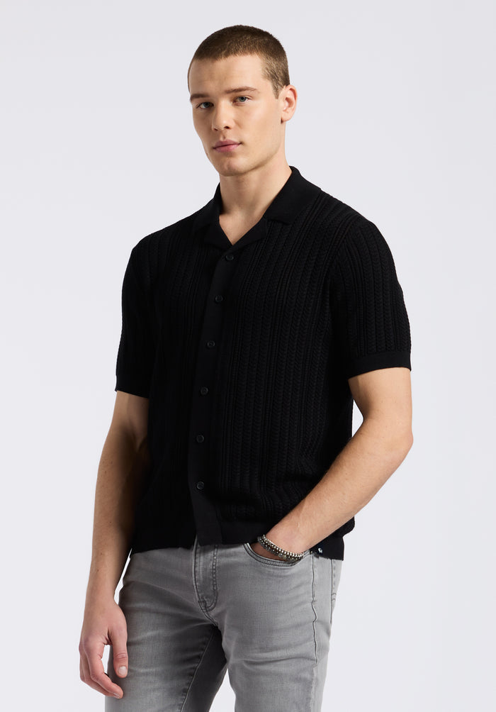 Buffalo Men Sweaters Black Knit Sweaters Short-Sleeve Silhouette Cozy Sweater Knit