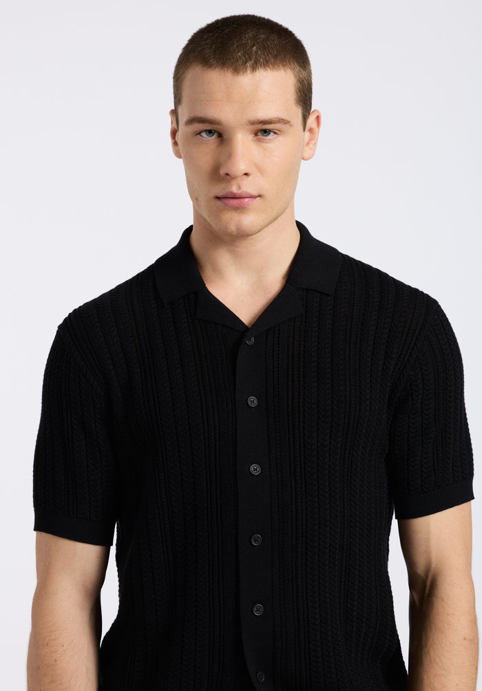 Buffalo Men Sweaters Black Knit Sweaters Short-Sleeve Silhouette Cozy Sweater Knit